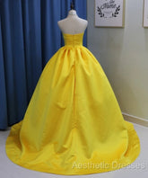 Yellow Satin Ball Gown Sweetheart Floor Length Evening Prom Dresses